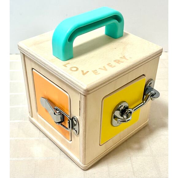 Lovevery Beech Wooden Lock Box with 4 Different Doors Lock Mechanisms Montessori - Picture 1 of 4